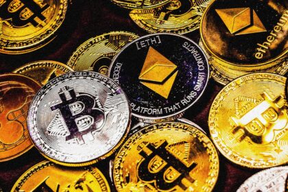 Bitcoin Soars as Trump’s Tariff Pivot Boosts Markets: Inside the Surge