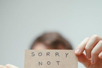 Trump Whale’s Meme Coin Blunder: Doubling Down in a Surprising Twist