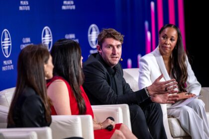 MoonPay & TRON Unite: TRX U.S. Debut Sparks Crypto Revolution!