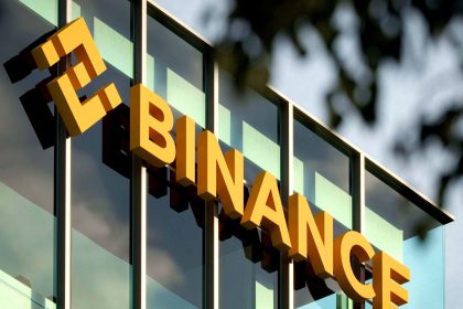 Crypto Clash! Can Binance Smash $1K Barrier Amid Price Surge?