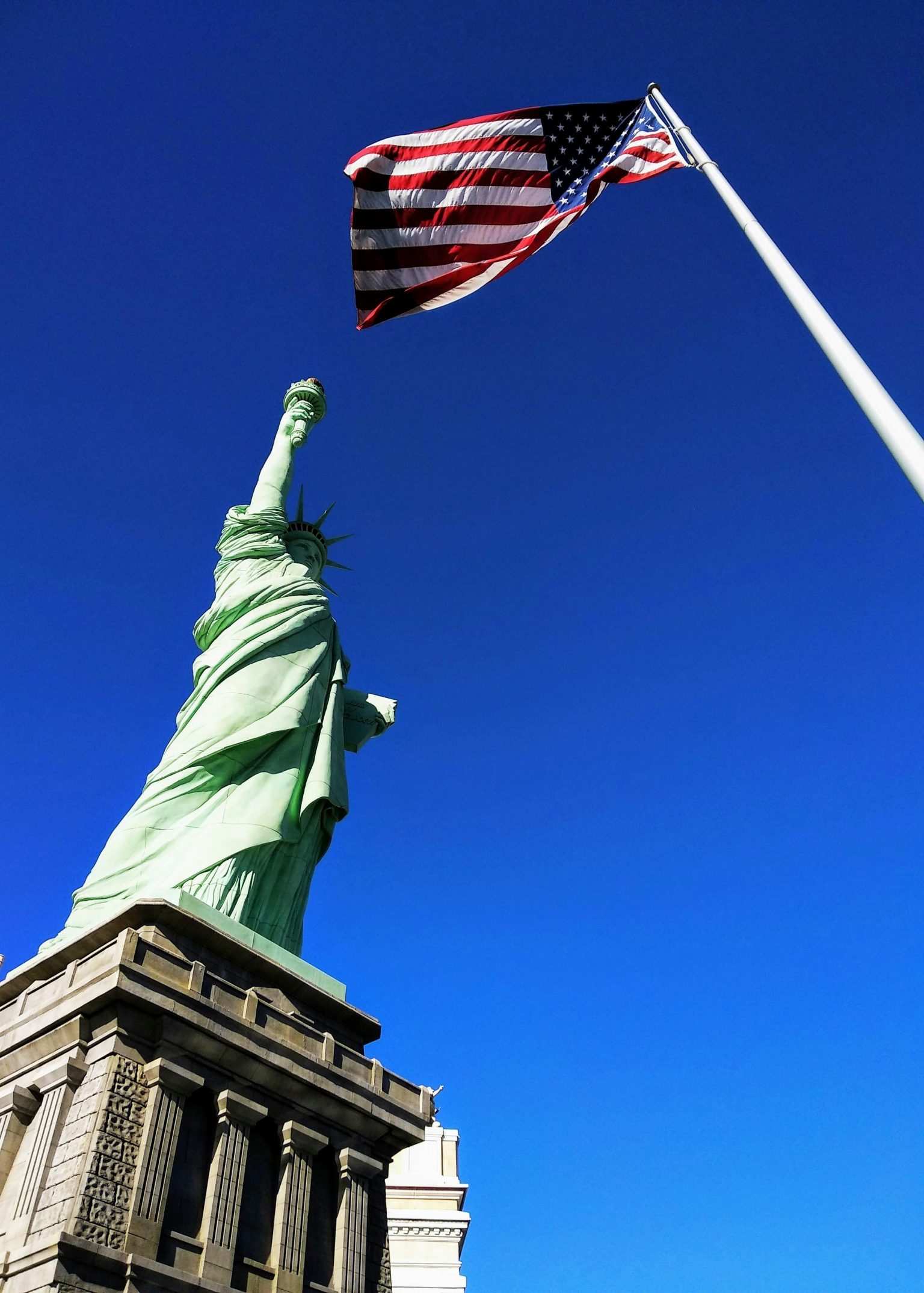 Urgent: U.S. Faces 93% Recession Risk—Unveil This “Historically Worrying” Sign!