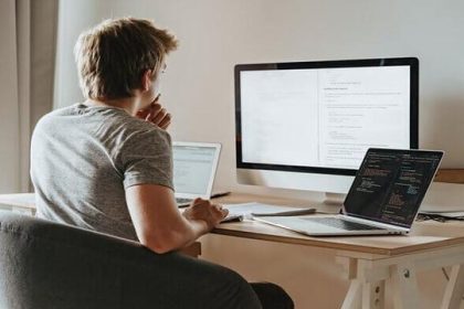 Cardano price risks 20% crash as ecosystem crisis continues