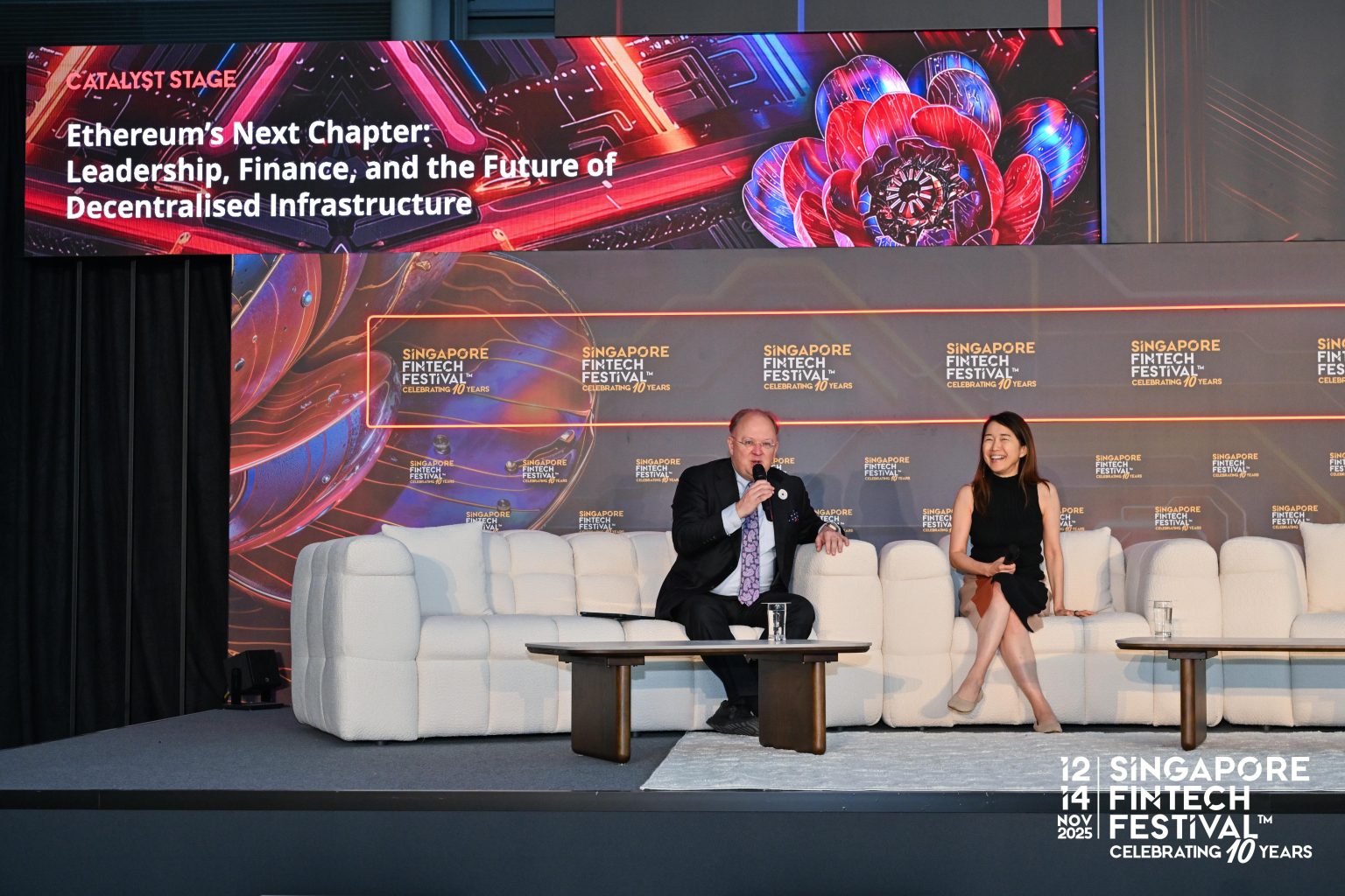 Aerodrome and Velodrome merge into Aero DEX