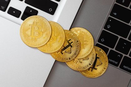 Coinbase Commerce seed phrase page alarms security community ahead of March 31 shutdown