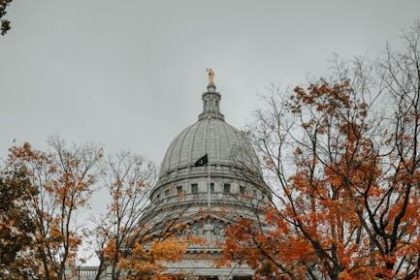 Wisconsin election: Liberals grow majority to 5-2