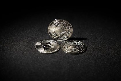 Bitcoin mining giants back Stratum V2 as costs rise