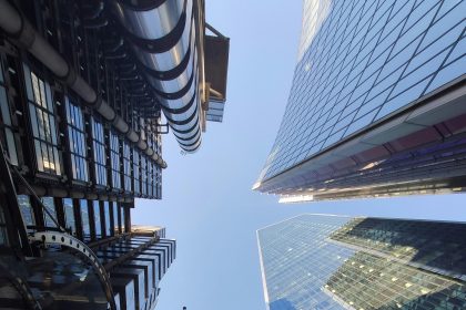 Bank of England weighs softer rules for UK stablecoin issuers