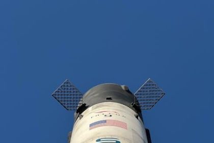 SpaceX adds quiet IPO warning as $1.8T listing nears