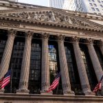 Charles Schwab challenges Kalshi with new S&P 500 prediction market