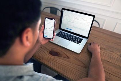 Robinhood insiders sell HOOD shares after stock rally