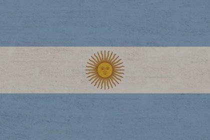 Argentina peso stablecoins take shape as BIND and Petersen advance projects