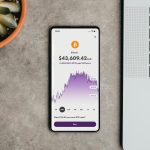 Robinhood built its own chain. It still pays rent.