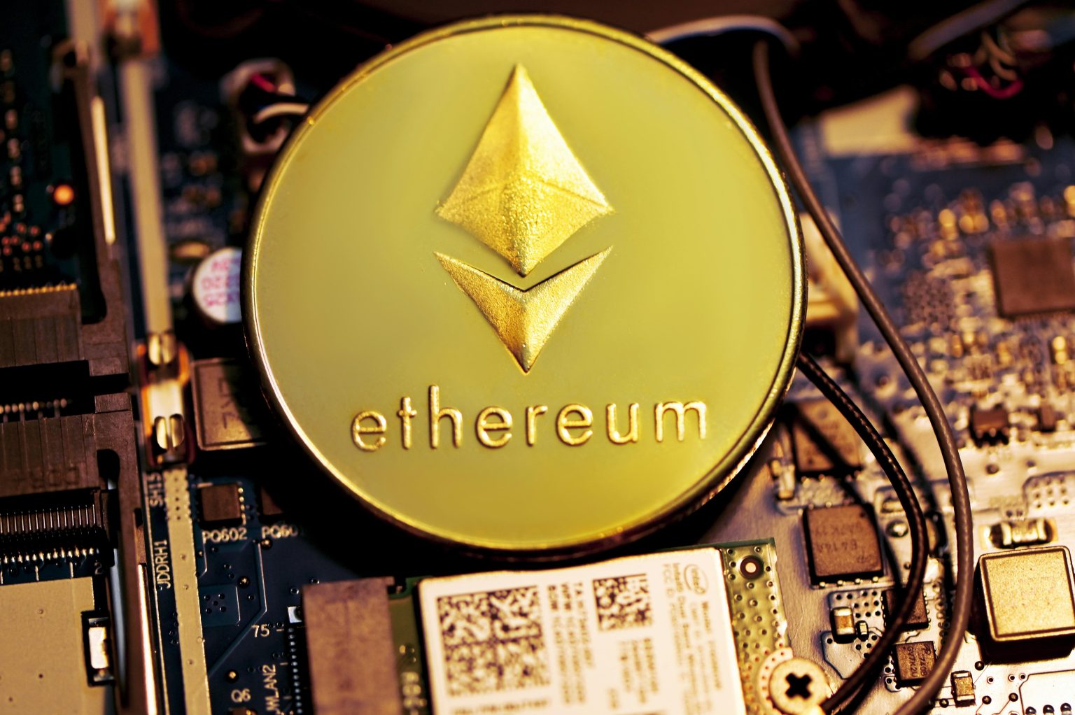 EU warns of crypto scams exploiting MiCA licensing transition