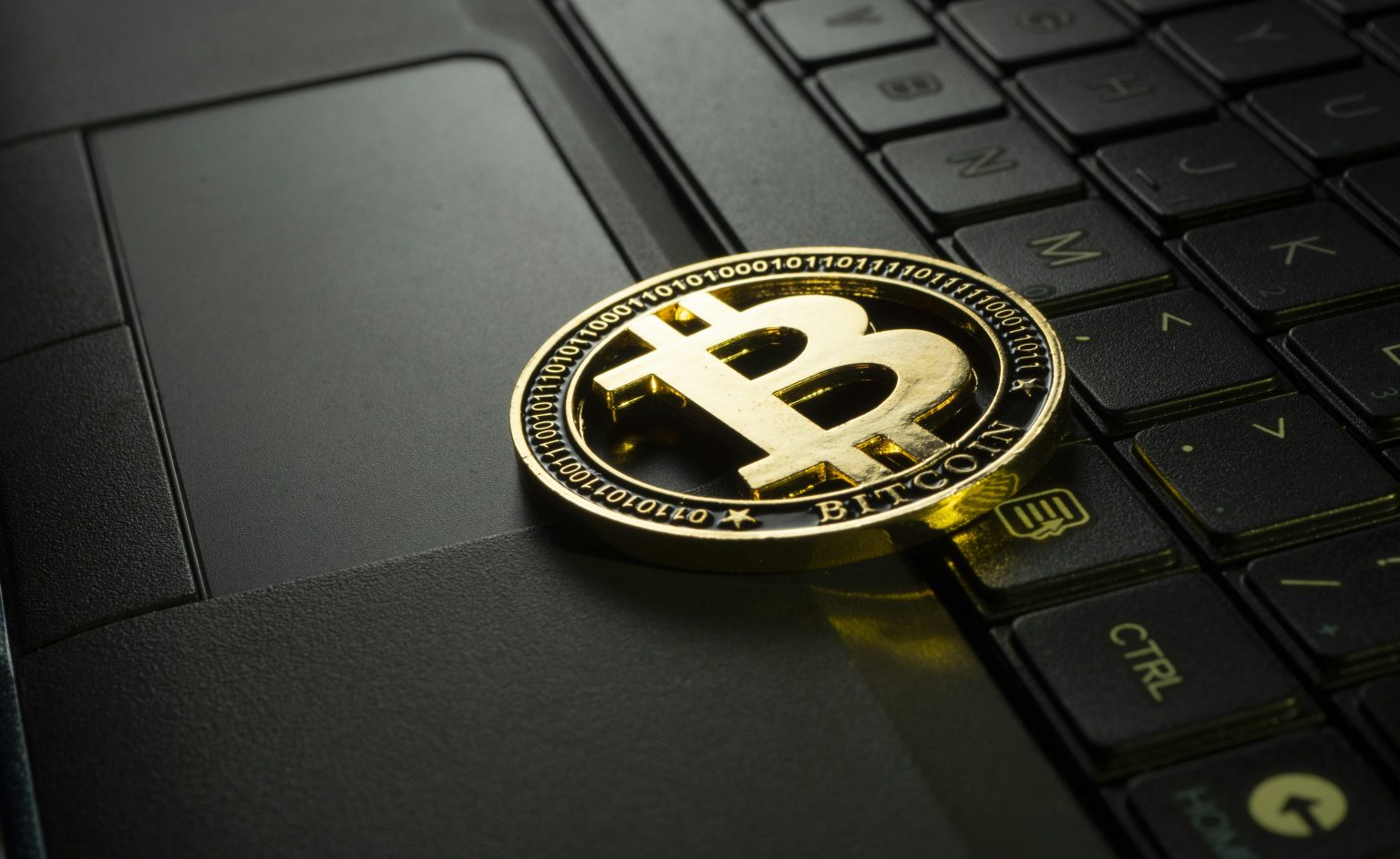 Bitcoin price stalls at $65K as holder selling risk rises