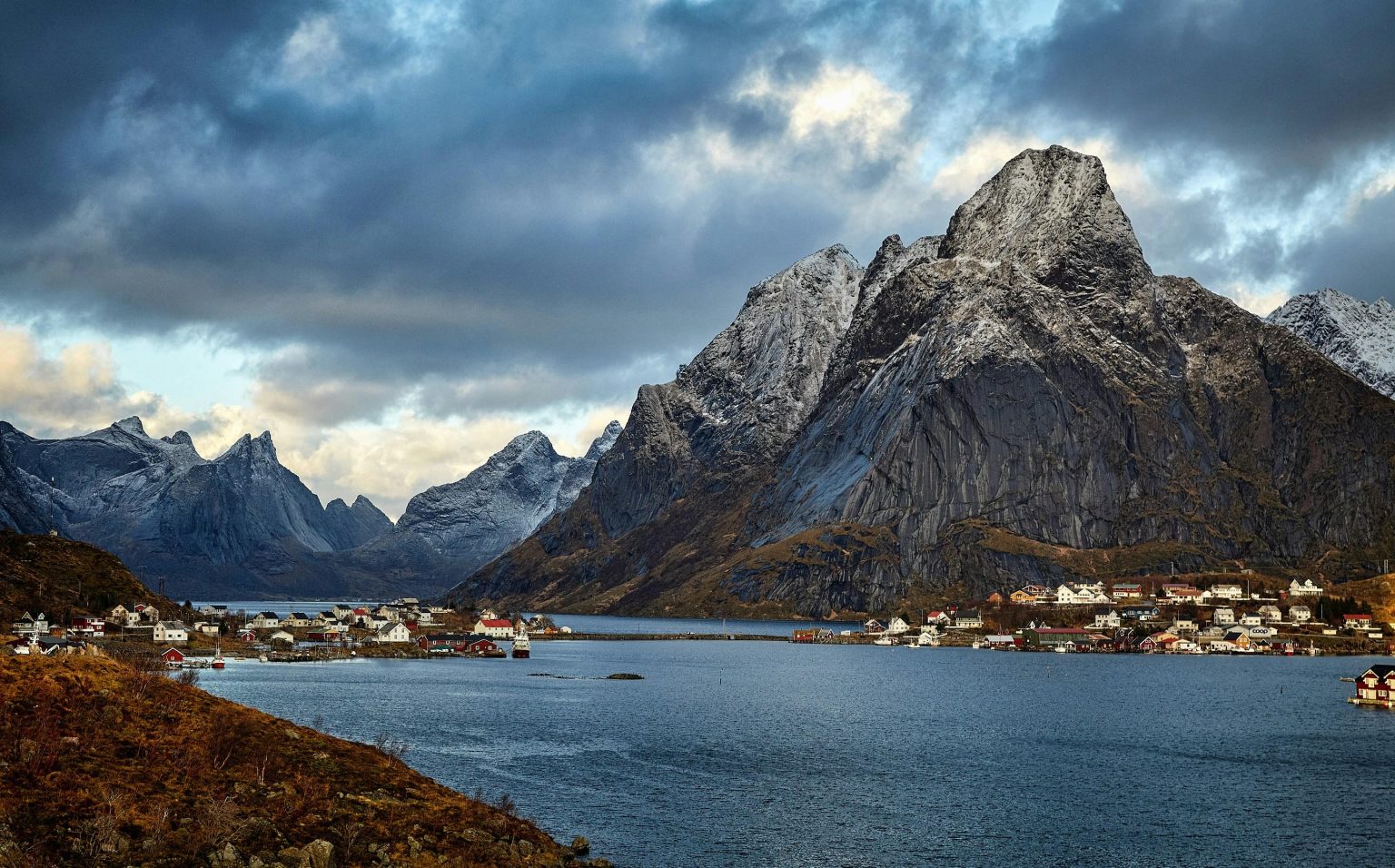 Norway wealth fund posts record $184B profit, reveals SpaceX stake