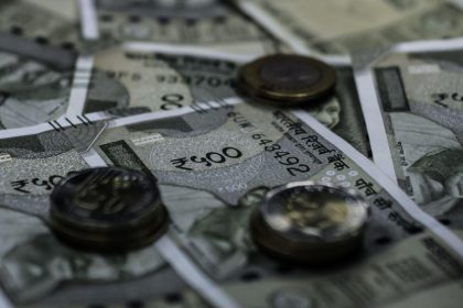 Bitcoin price breaks $76K as ETF inflows accelerate