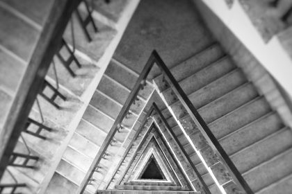 Ethereum price forms ascending triangle below $2,533