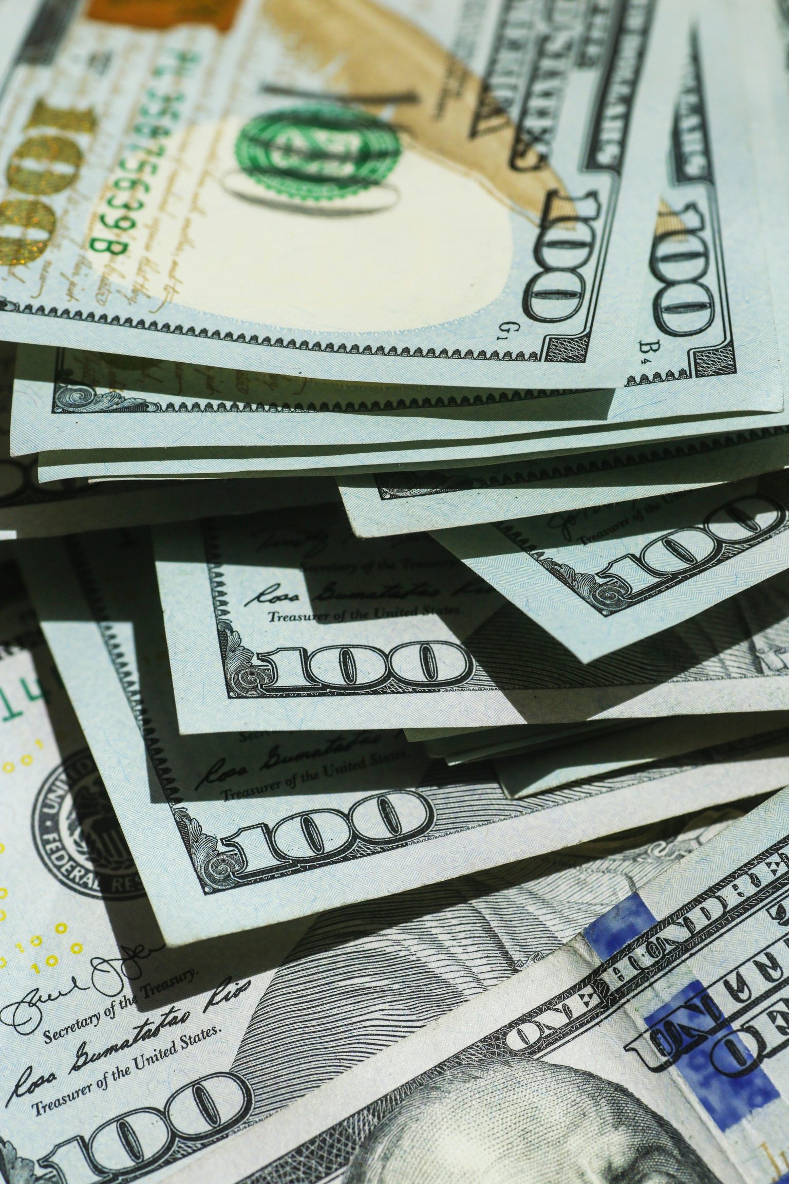 Dollar stablecoins can weaken local currencies, BOK finds
