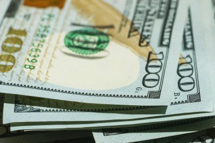 Dollar stablecoins can weaken local currencies, BOK finds