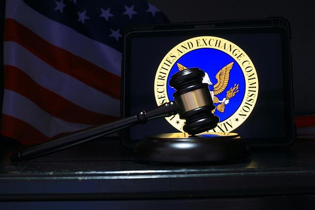 ARK asks SEC to approve tokenized share class for $562M venture fund