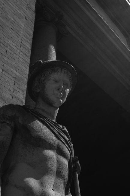 Federated Hermes taps Prometheum for tokenized fund debut in Q1 2027