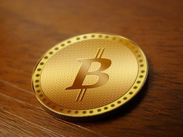 Murad says crypto bull cycle has yet to begin as Bitcoin holds near $82K