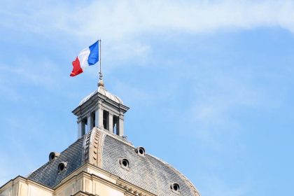 France proposes holding crypto platforms liable for DeFi security failures